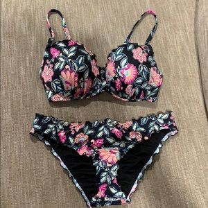 Shade & Shore bikini set 👙🌈